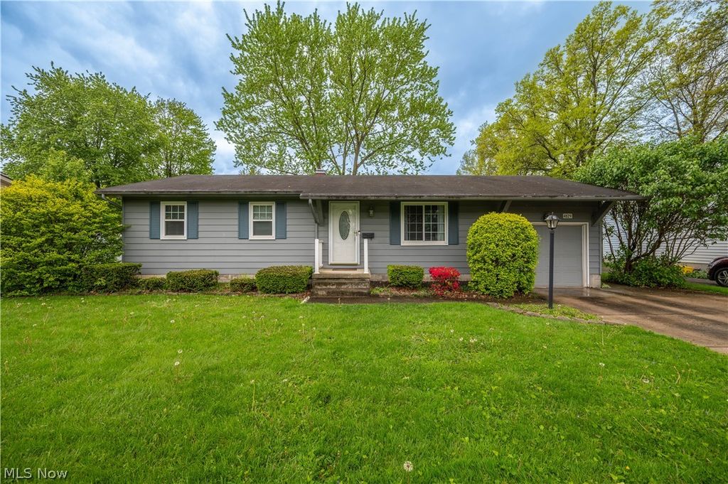 4829 New Road, Austintown, OH 44515