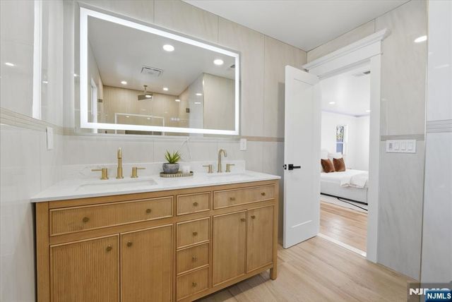 47 Darling Avenue, Bloomfield, NJ 07003