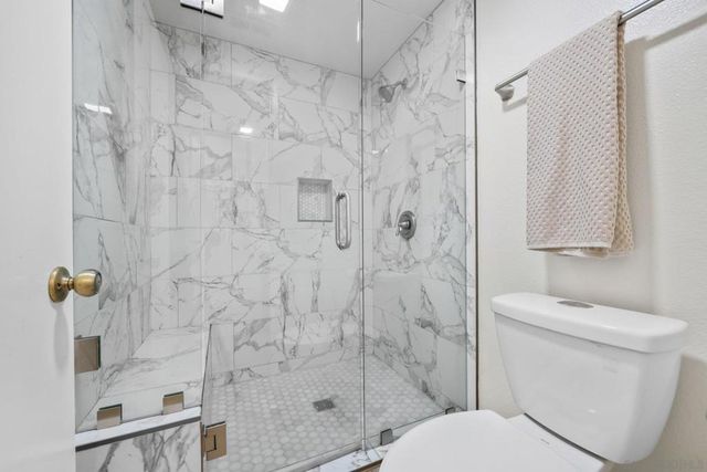 740 Breeze Hill Rd. 193, Vista, CA 92081