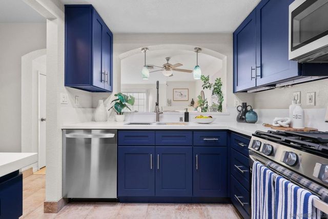 740 Breeze Hill Rd. 193, Vista, CA 92081