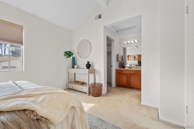 740 Breeze Hill Rd. 193, Vista, CA 92081