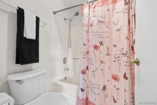 740 Breeze Hill Rd. 193, Vista, CA 92081