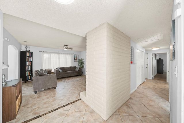 2235 Baywater Ln, Rancho Cordova, CA 95670
