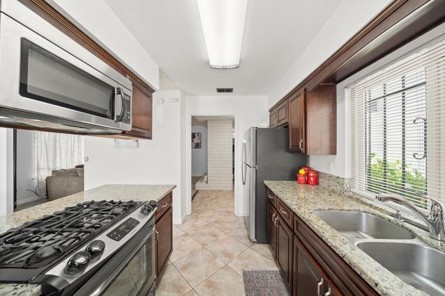 2235 Baywater Ln, Rancho Cordova, CA 95670