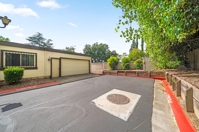 2235 Baywater Ln, Rancho Cordova, CA 95670
