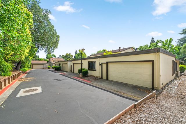 2235 Baywater Ln, Rancho Cordova, CA 95670