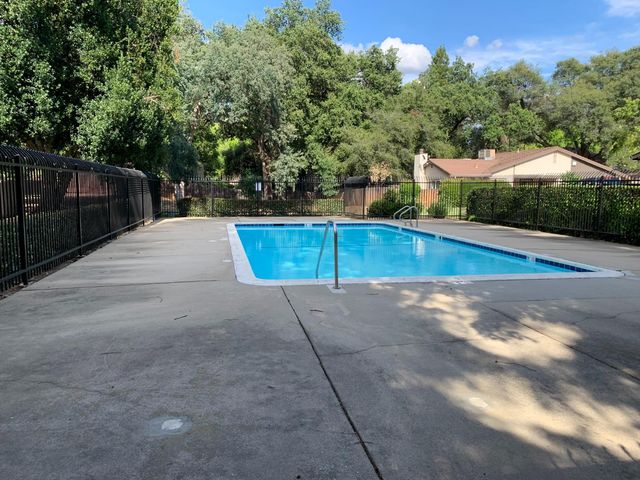 2235 Baywater Ln, Rancho Cordova, CA 95670