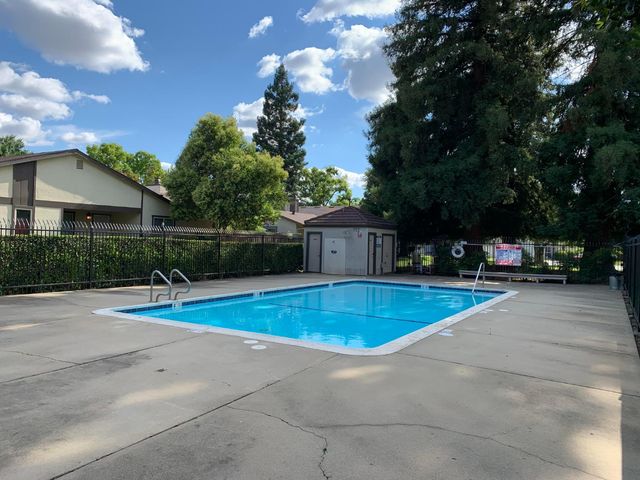 2235 Baywater Ln, Rancho Cordova, CA 95670