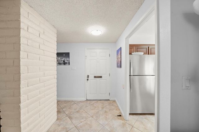 2235 Baywater Ln, Rancho Cordova, CA 95670