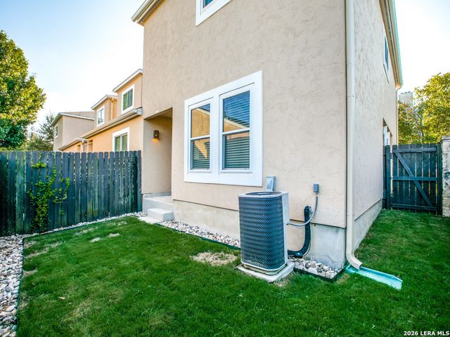 3202 Eisenhauer Rd Unit 101, San Antonio, TX 78209