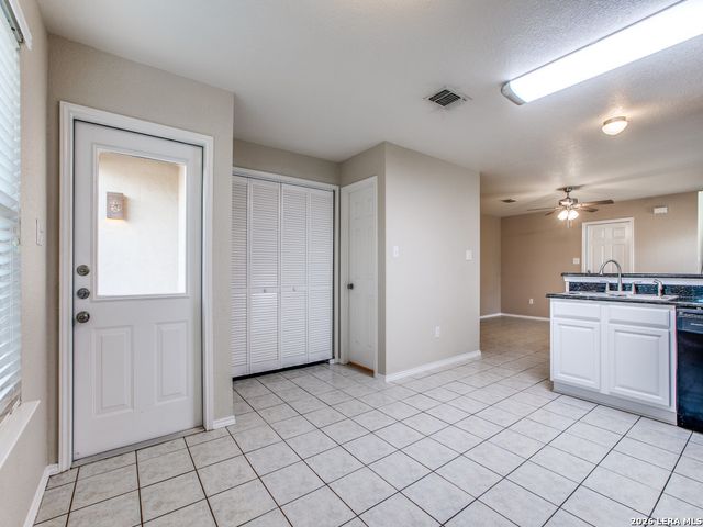3202 Eisenhauer Rd Unit 101, San Antonio, TX 78209