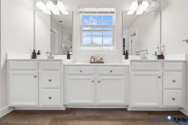 10241 Centralia Station Rd, Chester, VA 23831