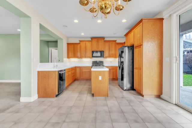 2796 San Marin Ln, Sacramento, CA 95835