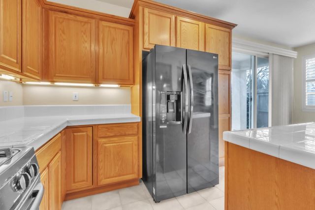 2796 San Marin Ln, Sacramento, CA 95835