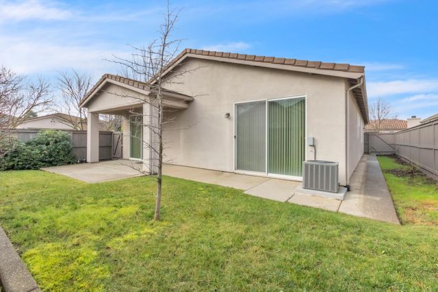 2796 San Marin Ln, Sacramento, CA 95835