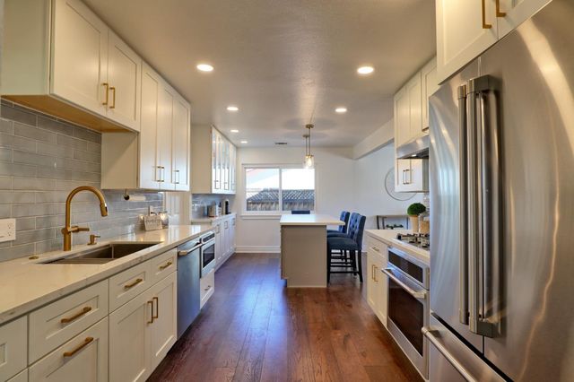 3874 Forester Court, San Jose, CA 95121