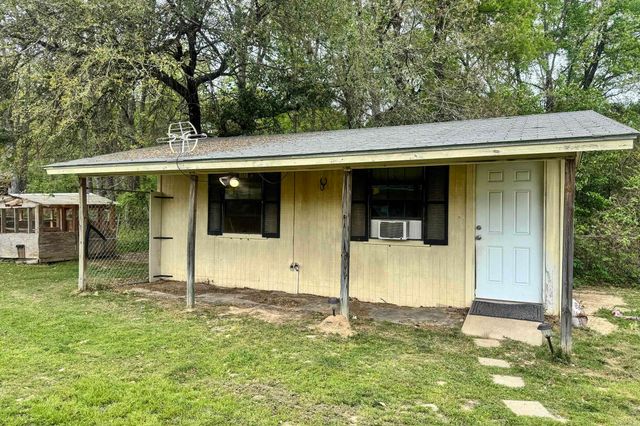 1550 Leona Drive, Ashdown, AR 71822