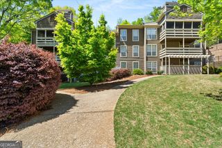 808 Riverview Drive SE, Marietta, GA 30067