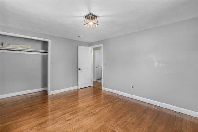 145 Crane Street, Warwick, RI 02889