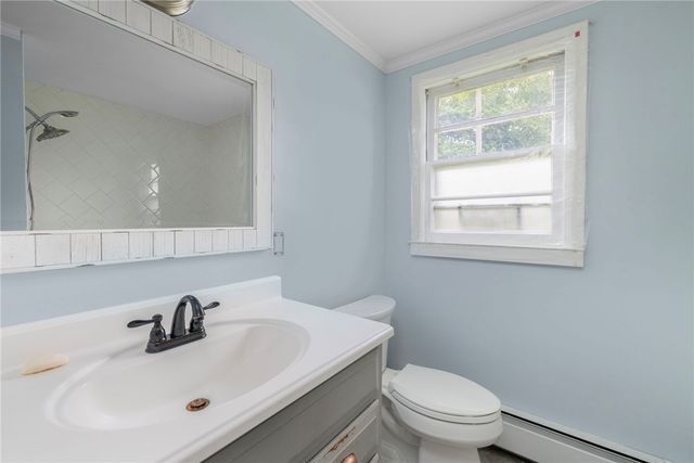145 Crane Street, Warwick, RI 02889