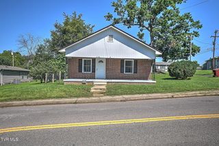 2109 East Unaka Avenue, Johnson City, TN 37601