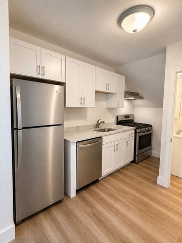 32 Ocean Ave 3, Lynn, MA 01902