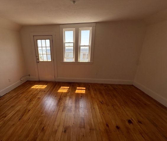 32 Ocean Ave 3, Lynn, MA 01902