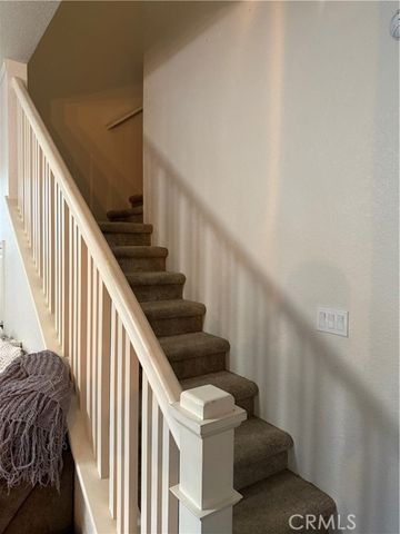 1574 Hearthsong Dr, Manteca, CA 95337