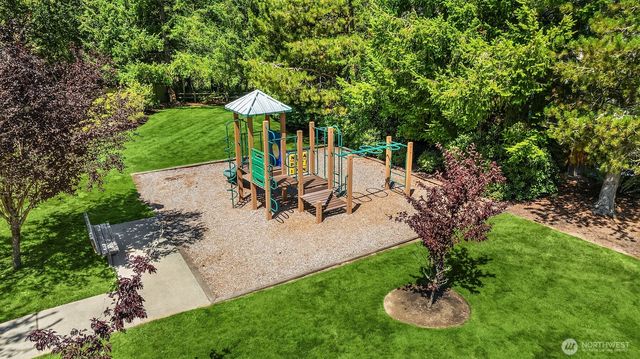1213 267th Place SE, Sammamish, WA 98075