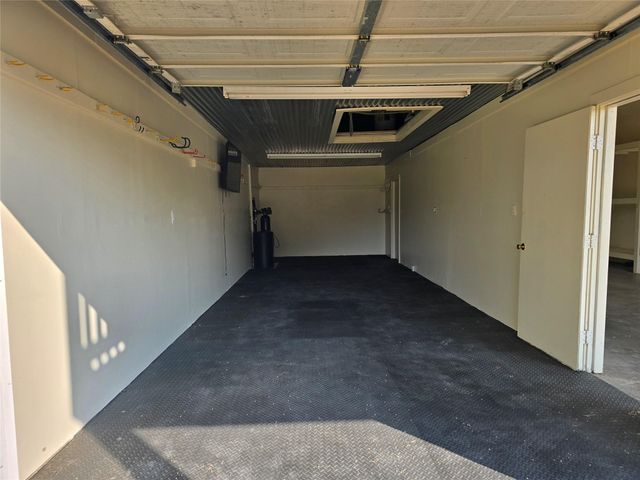 8660 Cedar Hill Road, Brenham, TX 77833