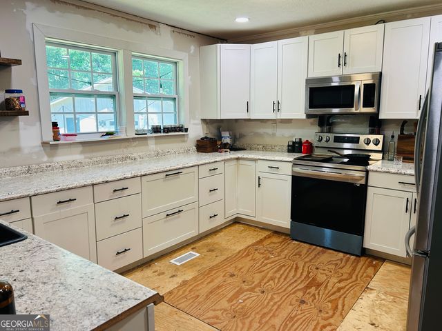 996 Grove Level Road, Maysville, GA 30558
