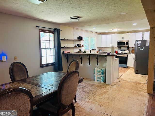 996 Grove Level Road, Maysville, GA 30558