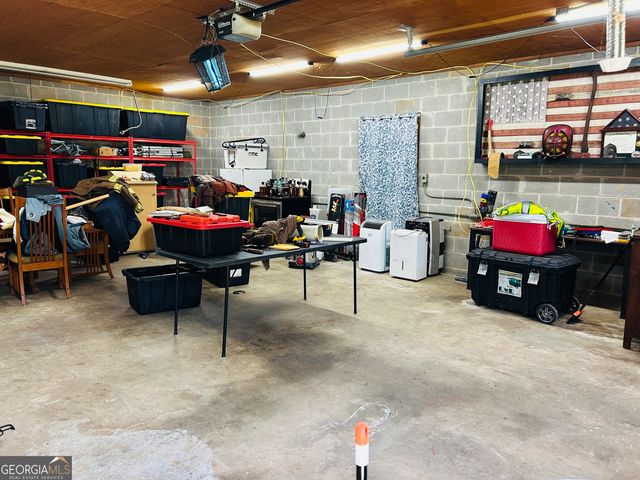 996 Grove Level Road, Maysville, GA 30558