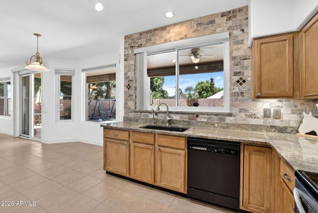 2504 S REVOLTA --, Mesa, AZ 85209