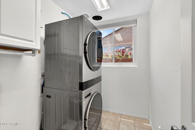 2504 S REVOLTA --, Mesa, AZ 85209