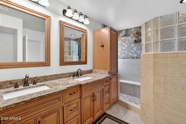 2504 S REVOLTA --, Mesa, AZ 85209