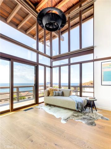 1944 Ocean, Laguna Beach, CA 92651