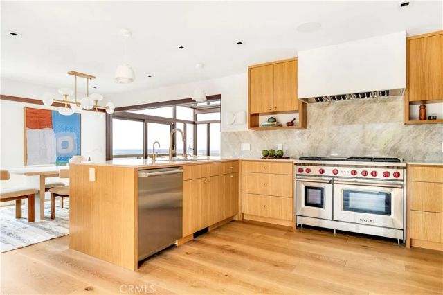 1944 Ocean, Laguna Beach, CA 92651