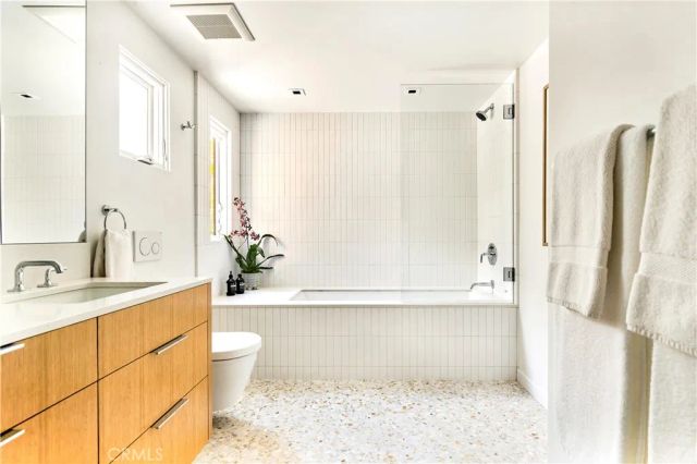 1944 Ocean, Laguna Beach, CA 92651