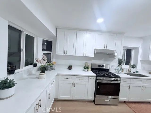 2720 San Francisco, Long Beach, CA 90806