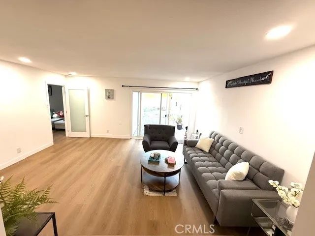 2720 San Francisco, Long Beach, CA 90806