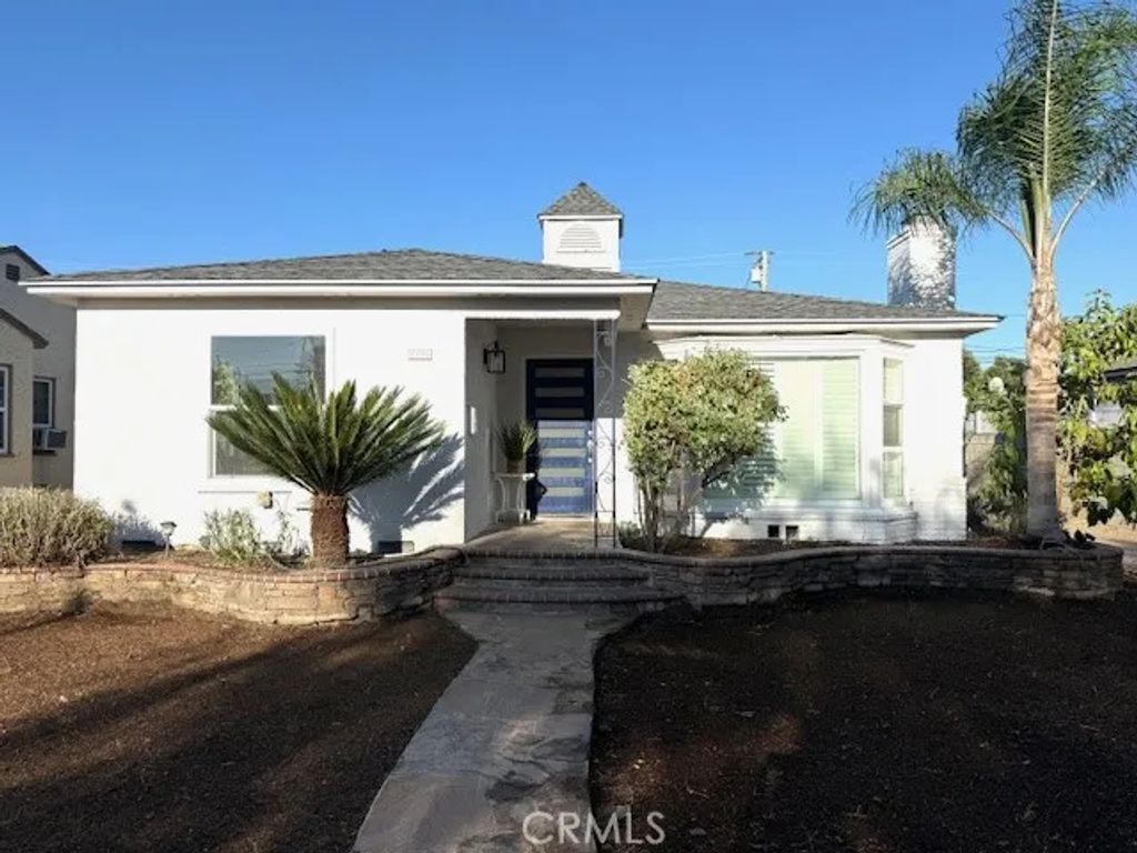 2720 San Francisco, Long Beach, CA 90806