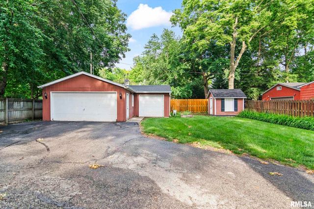 1957 Outer Park Drive, Springfield, IL 62704