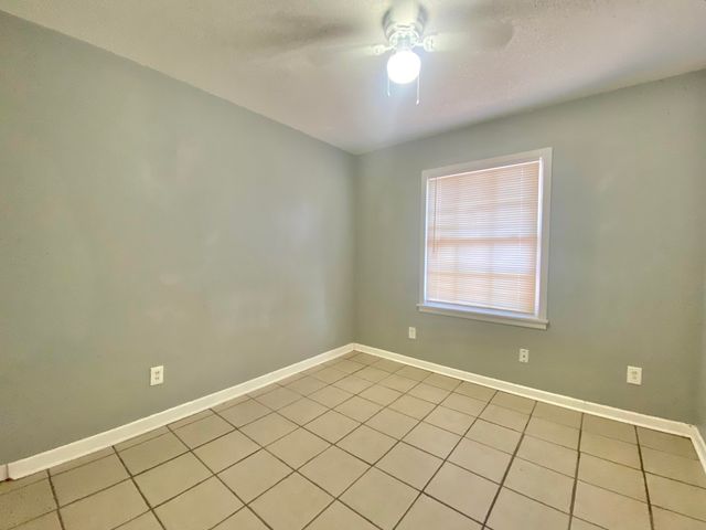 2408 E 8th Street, Lubbock, TX 79403