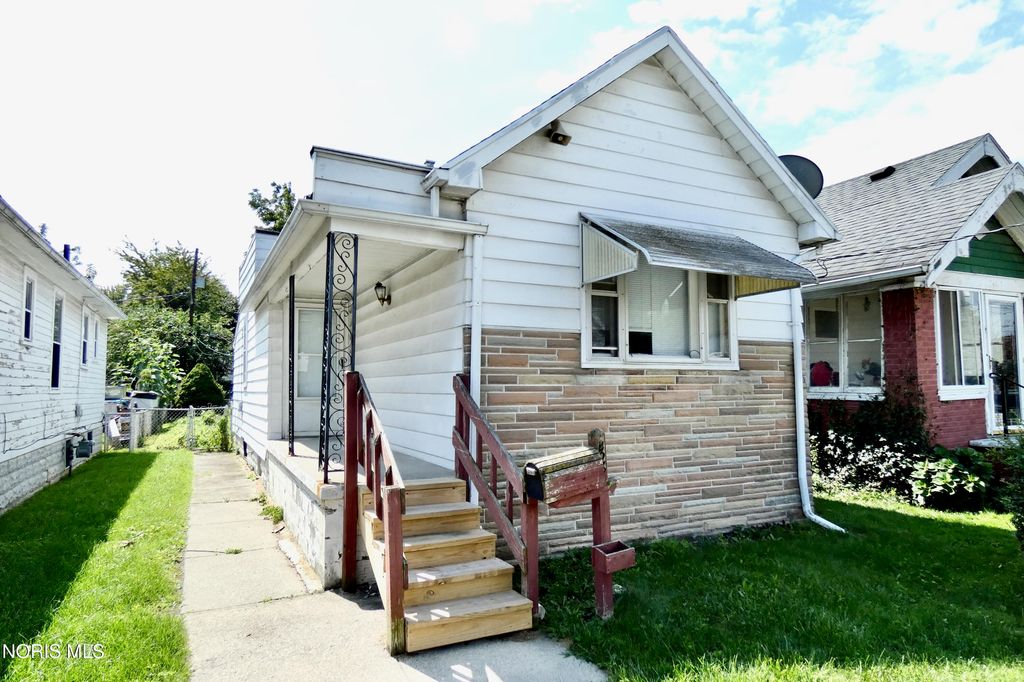 238 E Weber Street, Toledo, OH 43608