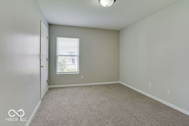 11971 Chapelwood Lane, Fishers, IN 46037