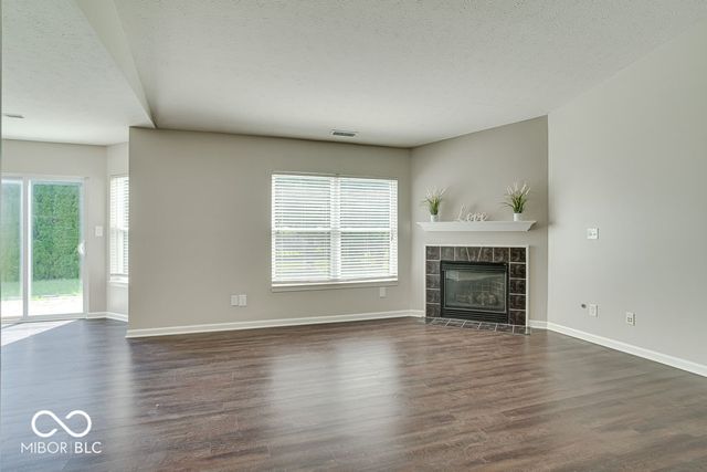 11971 Chapelwood Lane, Fishers, IN 46037