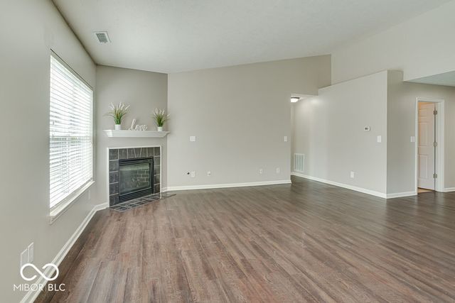 11971 Chapelwood Lane, Fishers, IN 46037