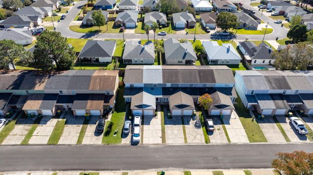 1832 Whispering Oaks Lane, Fort Walton Beach, FL 32547