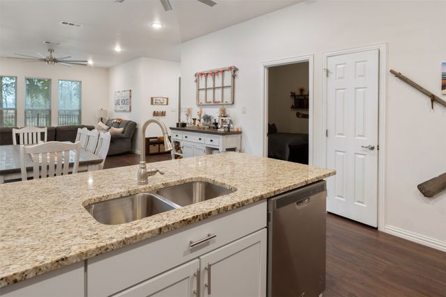 6156 Inca Drive, Mabank, TX 75156